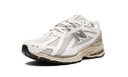 New Balance 1906R "Sea Salt Marblehead"
